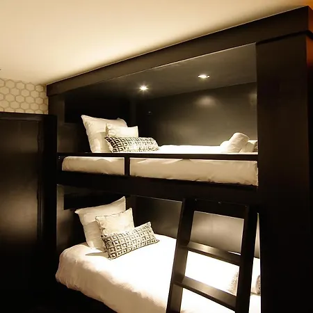 Hotel House Of Freddy 3*