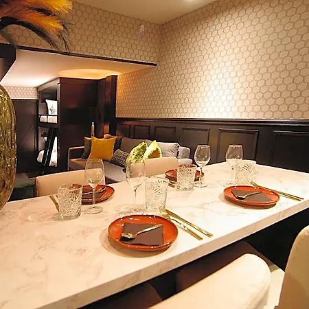 Hotel House Of Freddy 3*