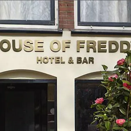 Отель House Of Freddy 3*